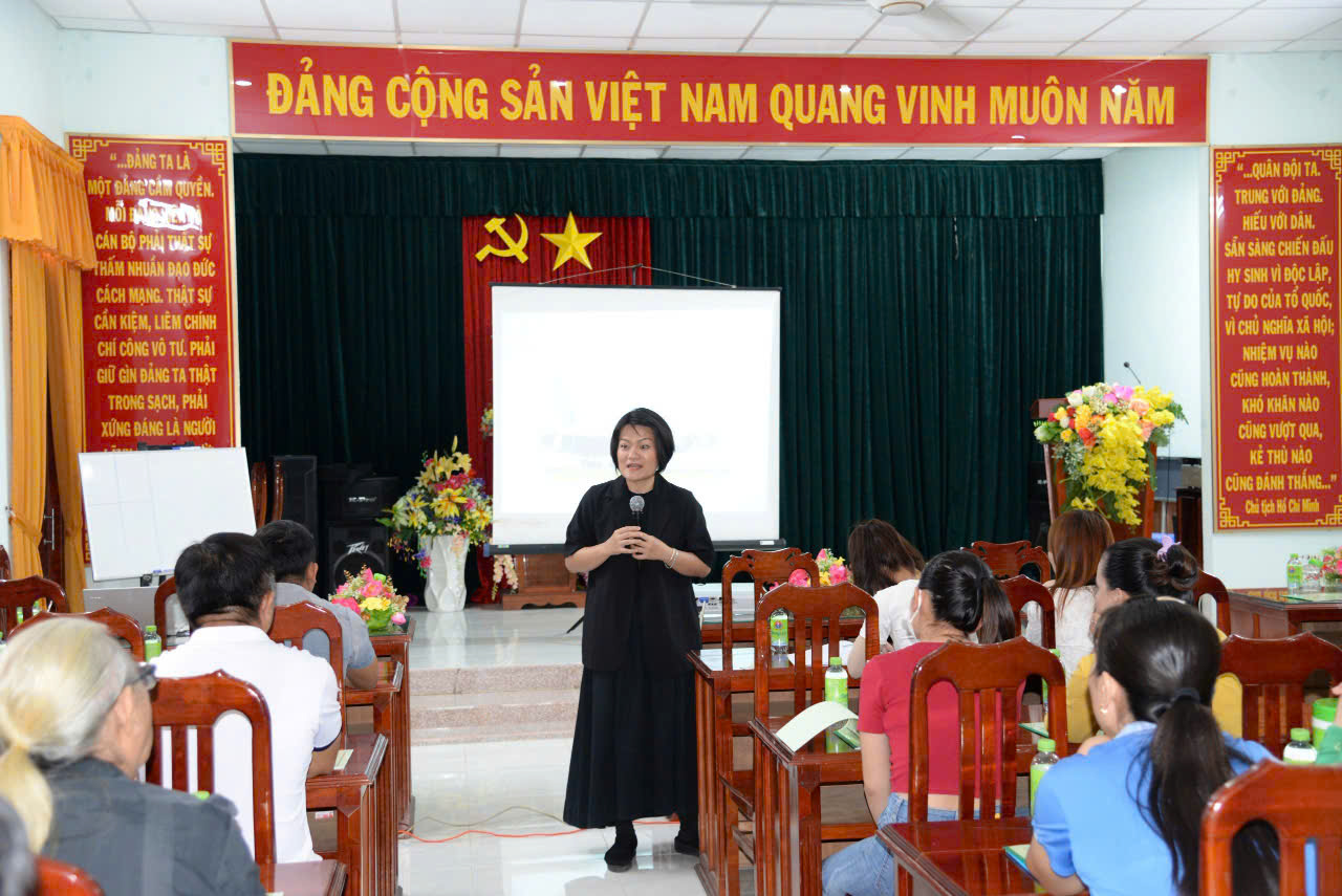 Tiền Giang tổ chức lớp bồi dưỡng “Kỹ năng bán hàng và Marketing trong du lịch”